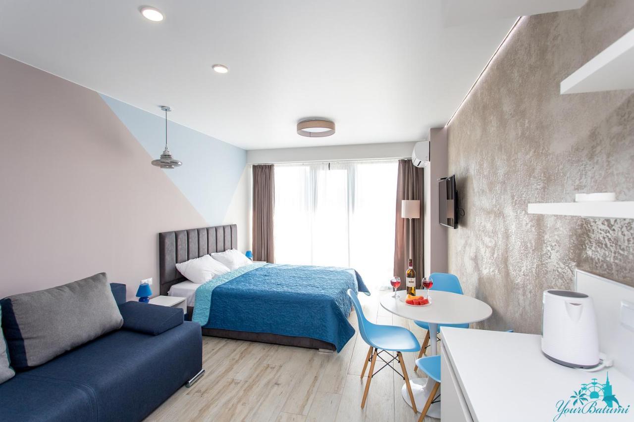 Your Beach Tower Batumi Bagian luar foto