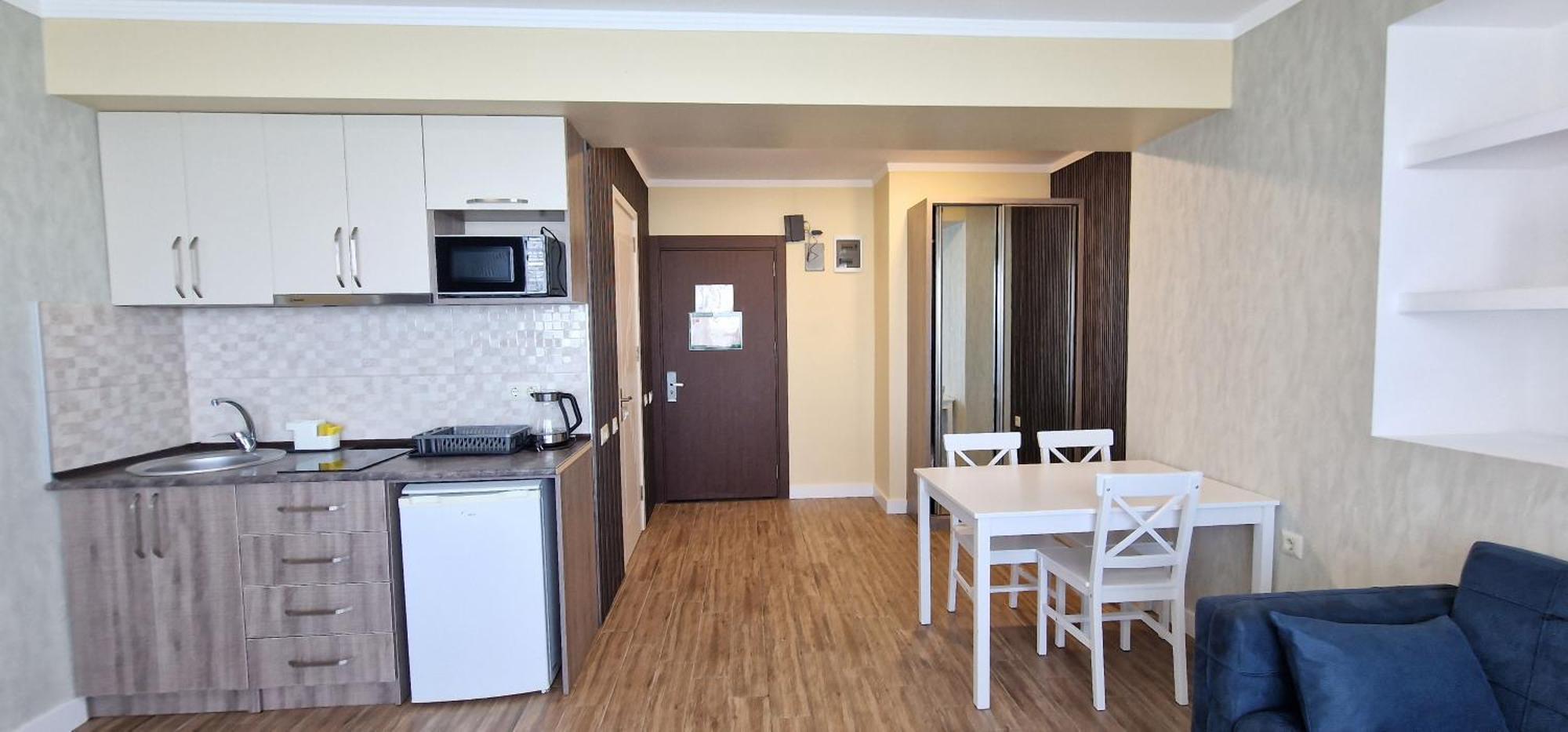 Your Beach Tower Batumi Ruang foto